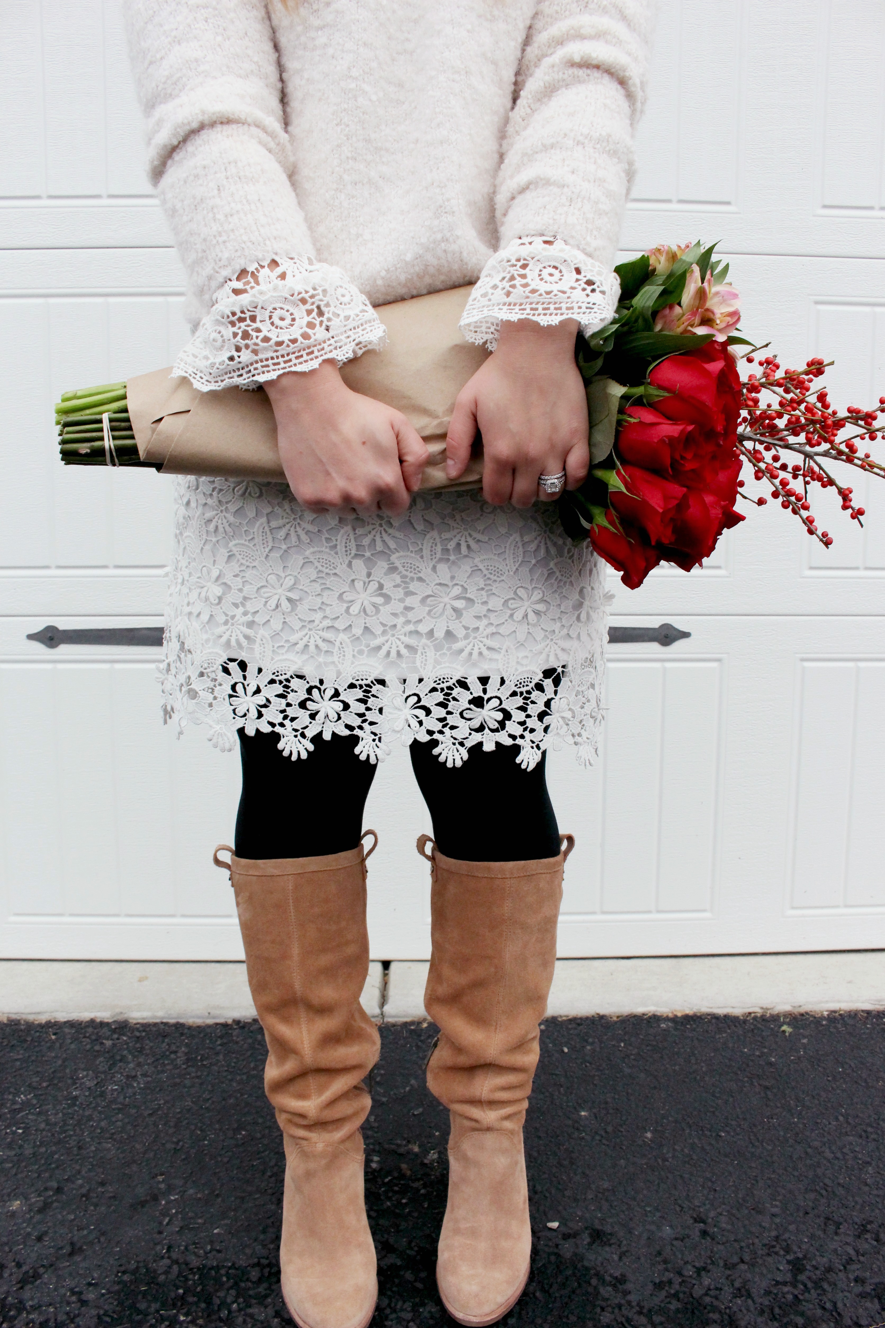 How to Wear White Lace in Winter - Zoe 